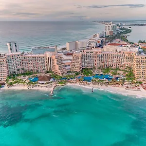 grand-fiesta-americana-coral-beach-cancun-resort.quintano-roohotels.com/